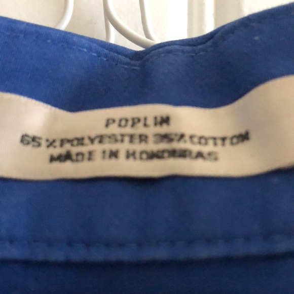 (2) Men's Van Heusen Wrinkle Free Long-Sleeve Shirts - Picture 9 of 10